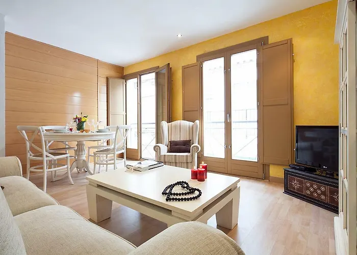 Calle Sant Miquel 18, 2º 1ª *